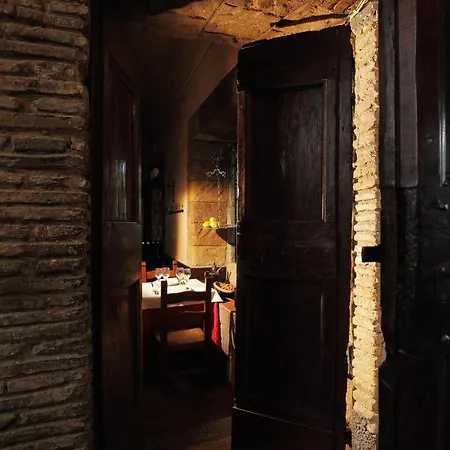 Relais Il Postiglione - Antica Posta Dei Chigi 3* Campagnano Di Roma