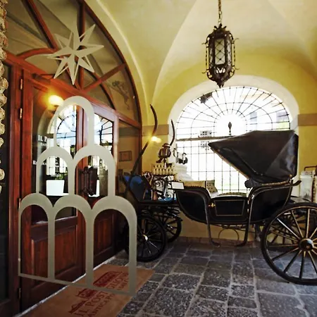 Relais Il Postiglione - Antica Posta Dei Chigi Campagnano Di Roma