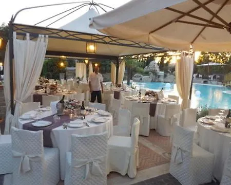 Relais Il Postiglione - Antica Posta Dei Chigi Hotel 3*