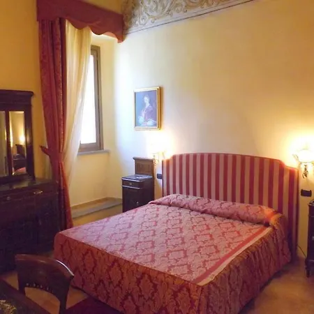 Relais Il Postiglione - Antica Posta Dei Chigi فندق 3*