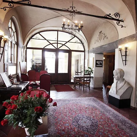 Relais Il Postiglione - Antica Posta Dei Chigi 3*