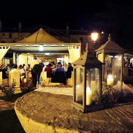 فندق Relais Il Postiglione - Antica Posta Dei Chigi