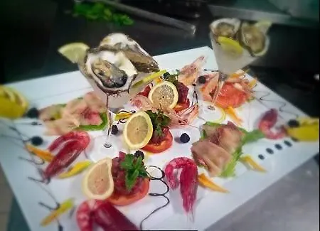 فندق Relais Il Postiglione - Antica Posta Dei Chigi كامباغنانو دي روما
