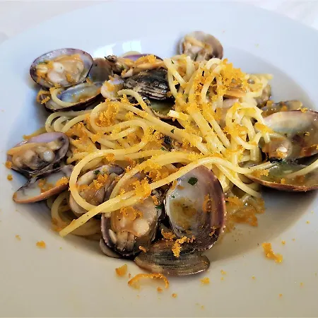 فندق Relais Il Postiglione - Antica Posta Dei Chigi 3*