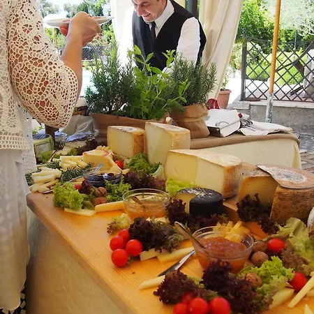 Relais Il Postiglione - Antica Posta Dei Chigi 3* كامباغنانو دي روما
